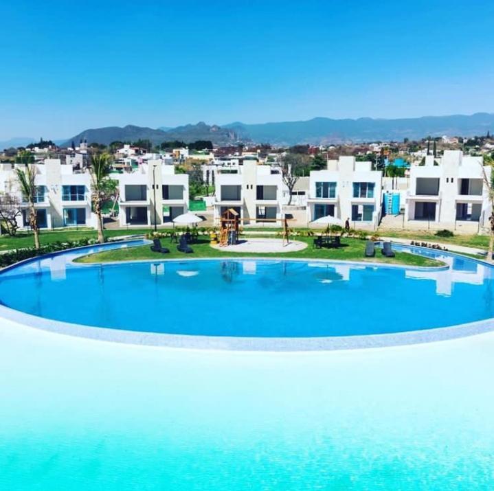 Any Mood! Casa De Descanso Con Jacuzzi Climatizado 瓦兹特佩克 外观 照片